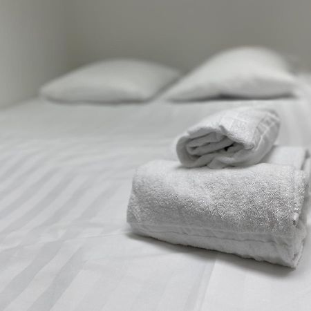 Les Cosy De Nancy - Mister Charles Sous Les Toits, Place Du Marche 4* Exterior photo