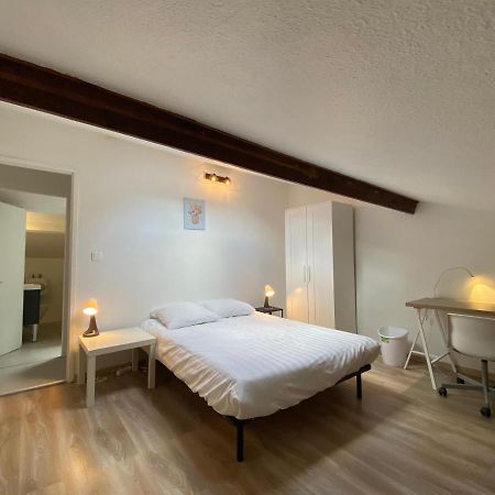 Les Cosy De Nancy - Mister Charles Sous Les Toits, Place Du Marche 4* Exterior photo